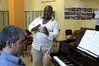 mwita maranya akieleza kupiga piano.jpg