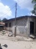 Mbele. Show ya tofali na maua imetolewa na mvua, Ilioongezewa kujengwa  ndio maana kuna tofaut...jpg
